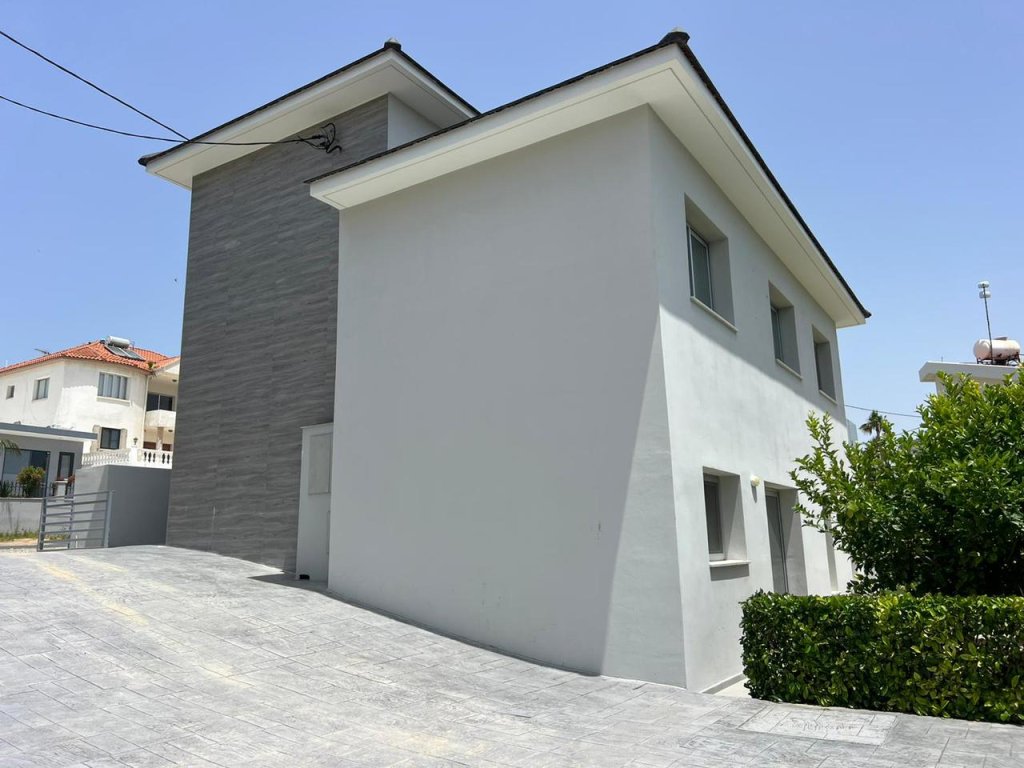 3-Bedroom Villa with Pool for Rent (Ref: 3773) - photo 2