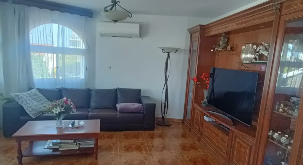 6-bedroom detached house (Ref: 3763) - photo 5