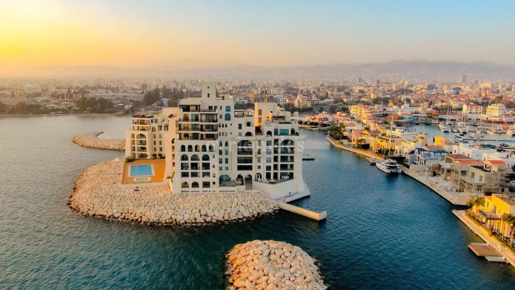 3 BEDROOMS APARTMENTS FOR SALE (Ref: 2681) - photo 1