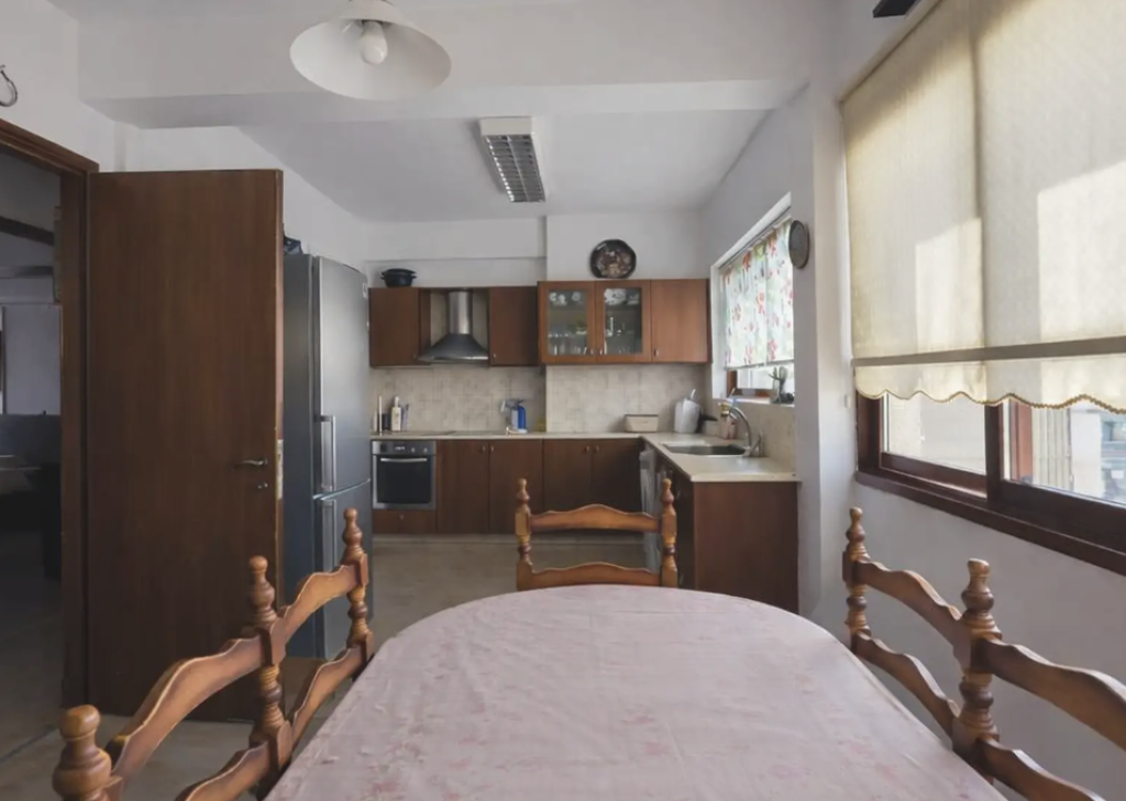 2-bedroom apartment (Ref: 3221) - photo 2