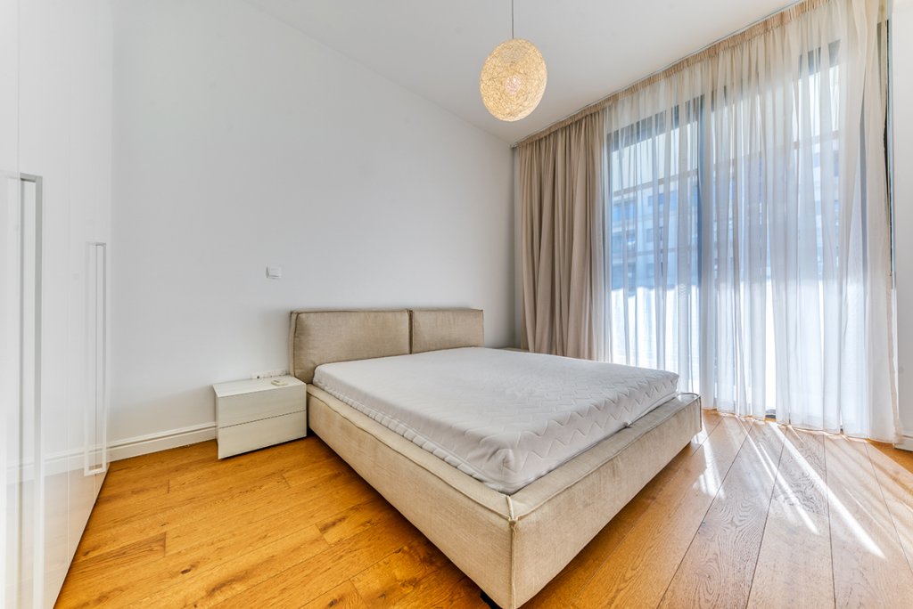 The rent price is €2400 per month + common expenses + 2 security deposits. Utilities such as water, electricity, annual refuse collection and internet are payable extra by the Tenant. (Ref: 2467) - photo 7