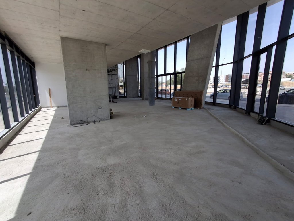 BUSINESS CENTER (Ref: 1107) - photo 1