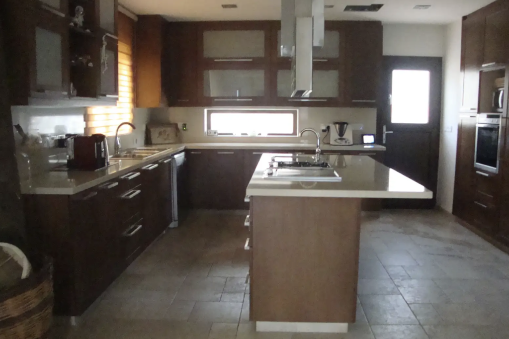 5-bedroom villa (Ref: 3776) - photo 3