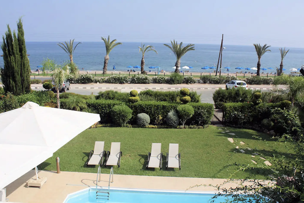 7-bedroom villa (Ref: 3838) - photo 2