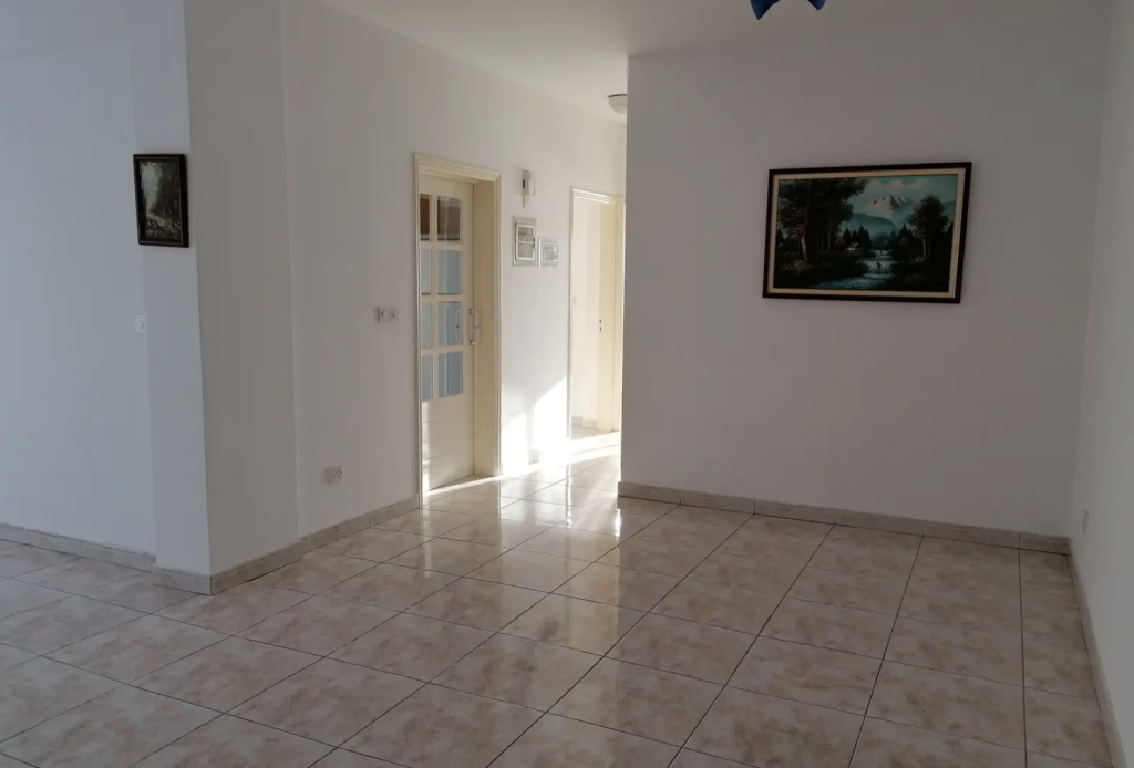 2-bedroom apartment (Ref: 3702) - photo 1
