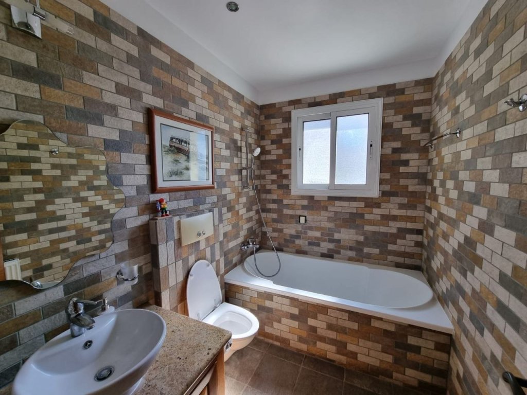 4 bedrooms townhouse (Ref: 4677) - photo 3