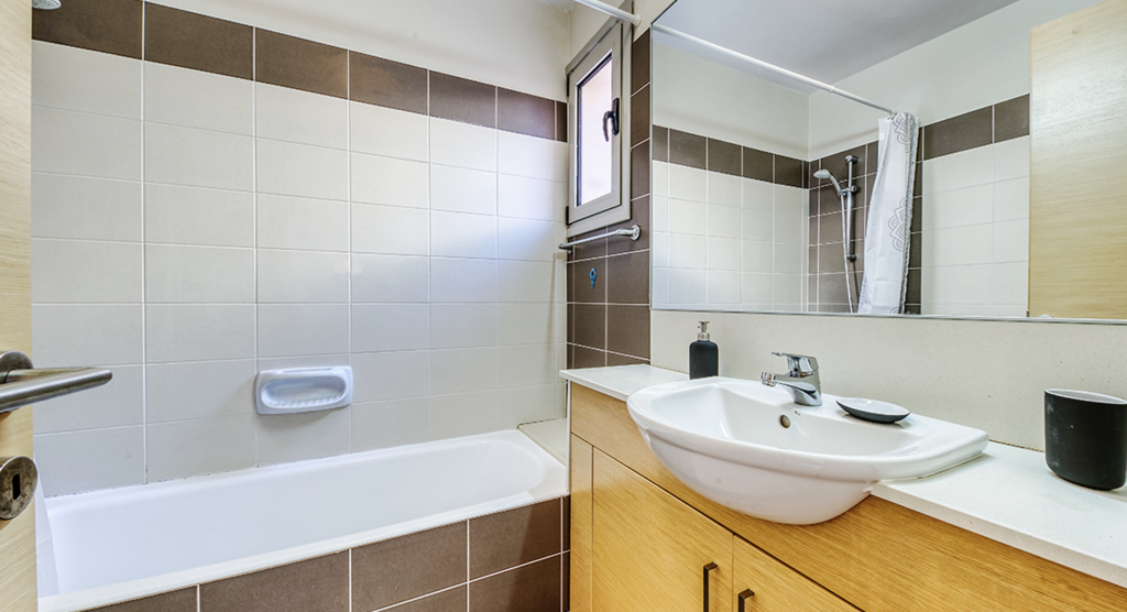 3 Bedrooms Townhouse (Ref: 4333) - photo 4