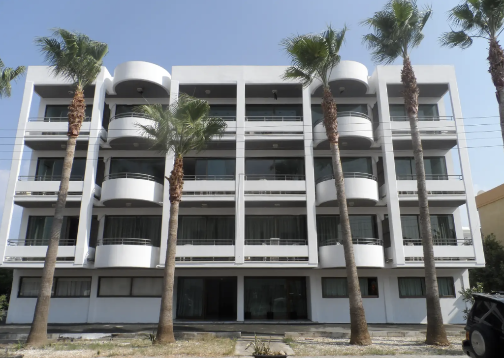 Whole building 26 apartments (Ref: 2946) - photo 4