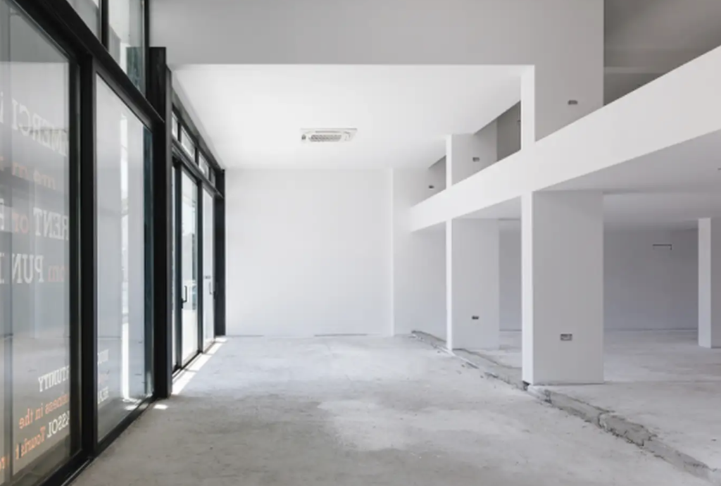 Shops for rent (Ref: 3780) - photo 1