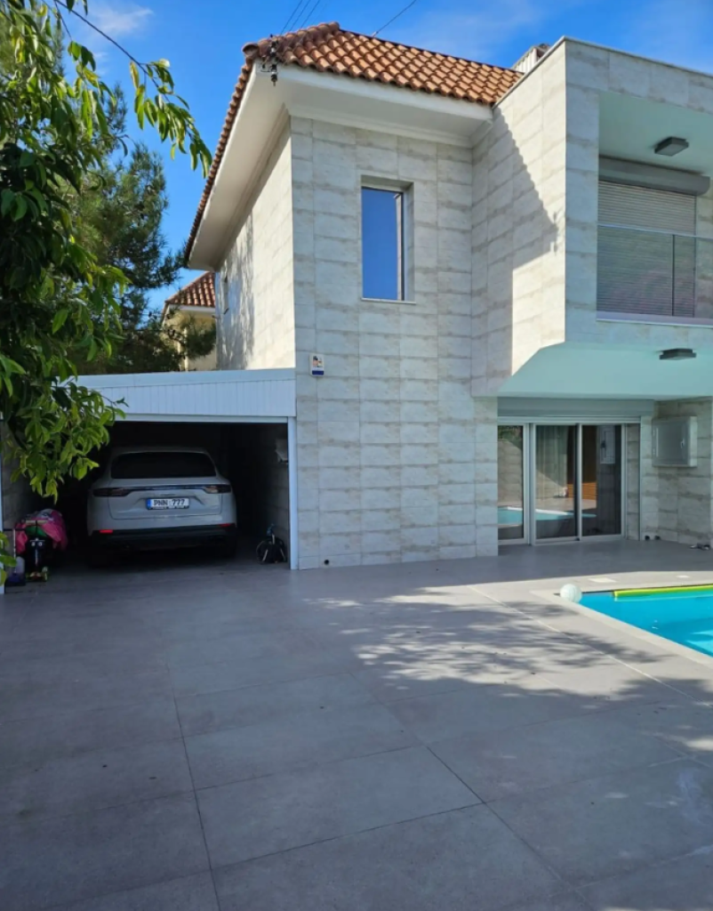 5-Bedroom Villa (Ref: 2278) - photo 1