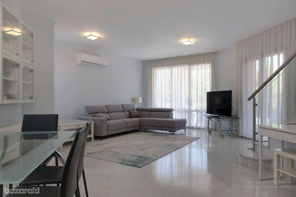 3-Bedroom Semi-Detached (Ref: 2447) - photo 2