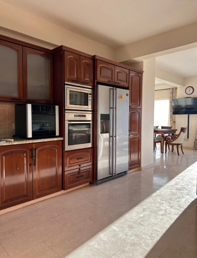 5-Bedroom Villa (Ref: 2438) - photo 6
