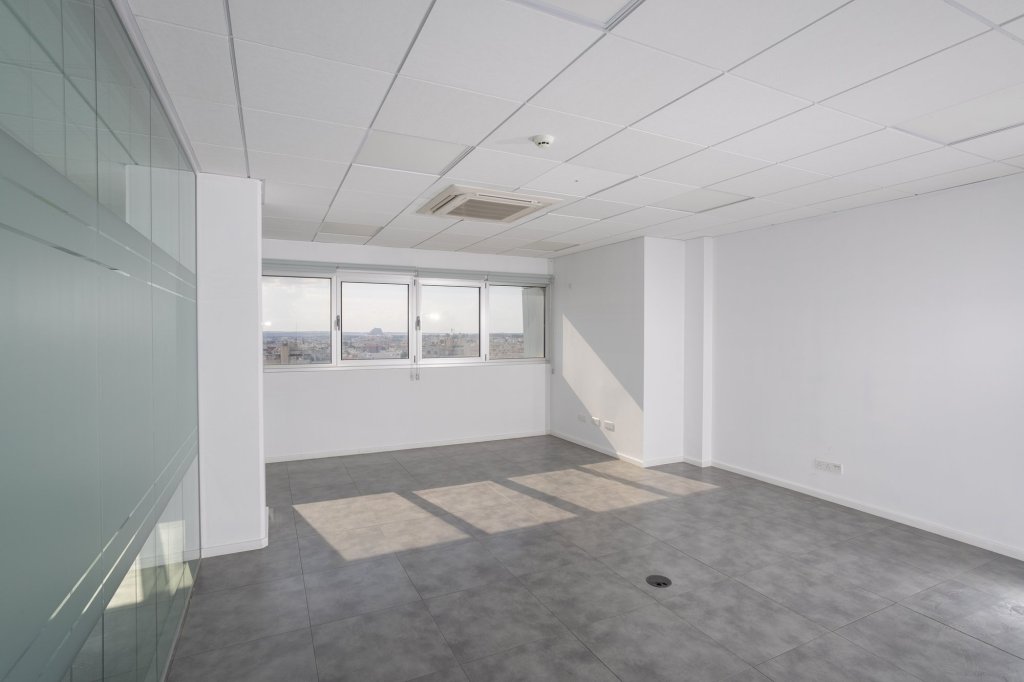 Office Floor (Ref: 2302) - photo 15