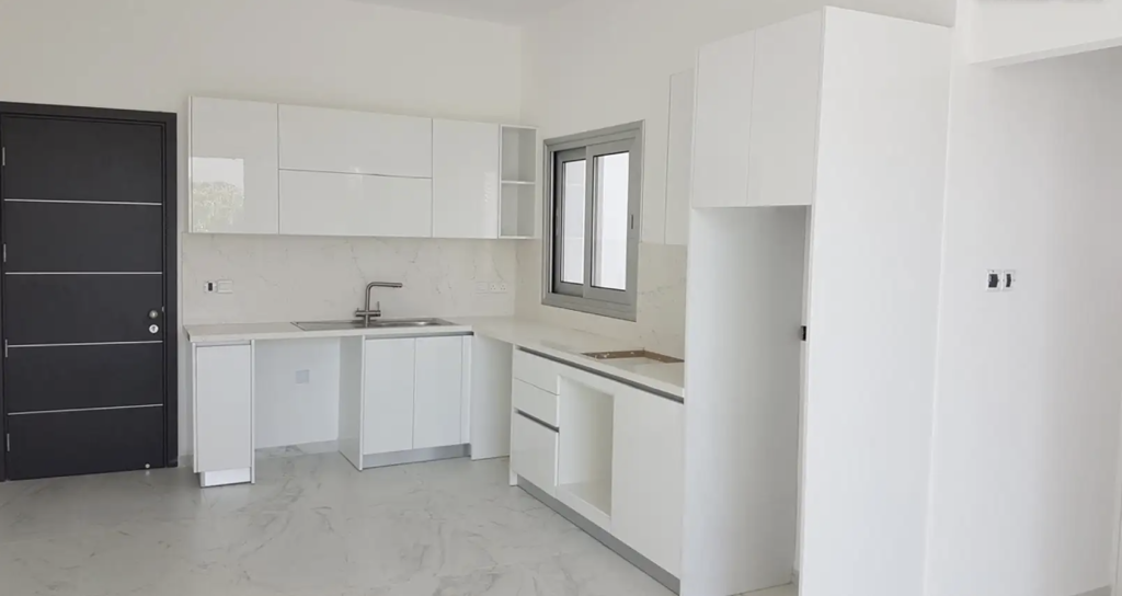 2-Bedroom Apartment (Ref: 2952) - photo 1