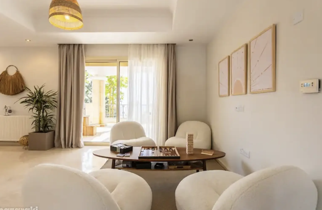 6 Bedrooms Villa (Ref: 2972) - photo 4