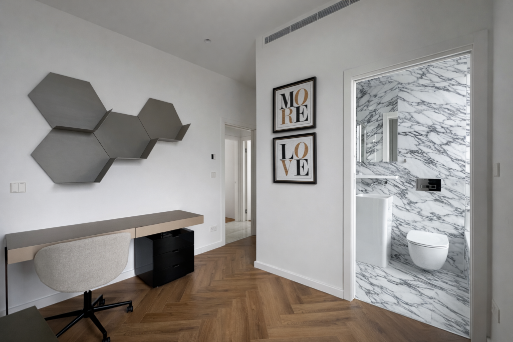 4-Bedroom Apartment (Ref: 1913) - photo 10