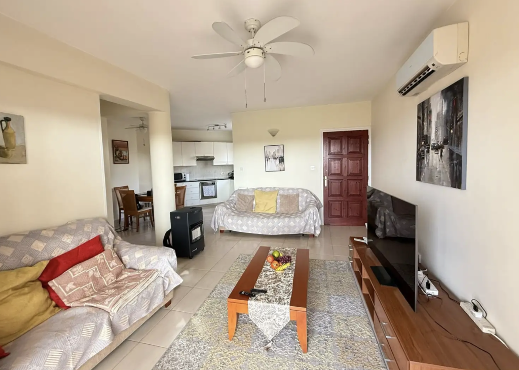 2-bedroom apartment (Ref: 3855) - photo 2