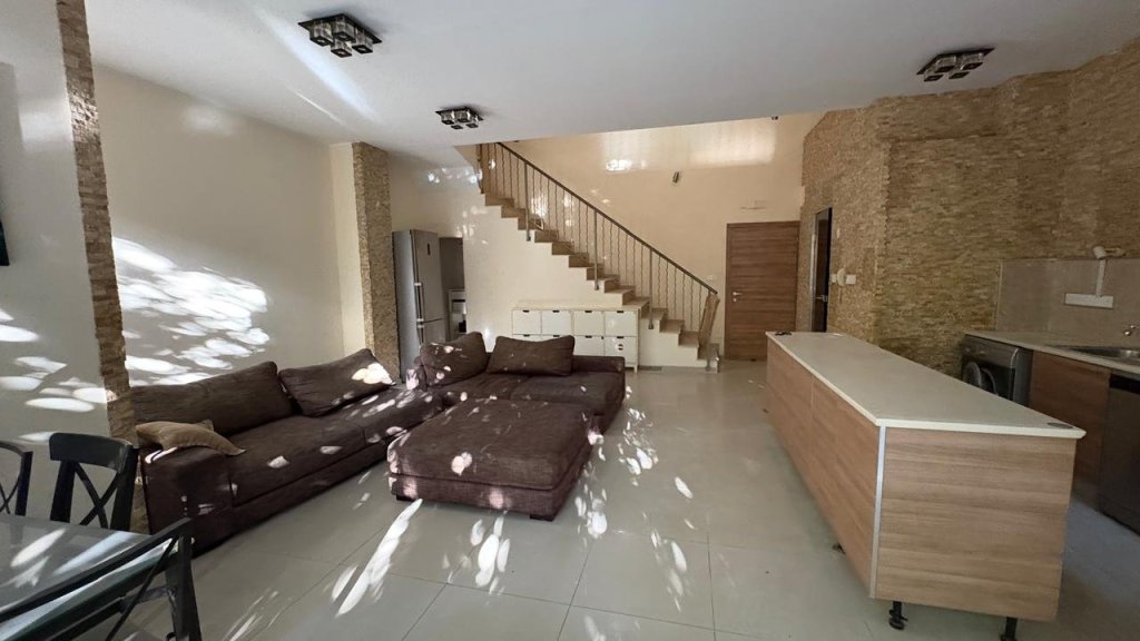 2-Bedroom Duplex Apartment (Ref: 2300) - photo 8