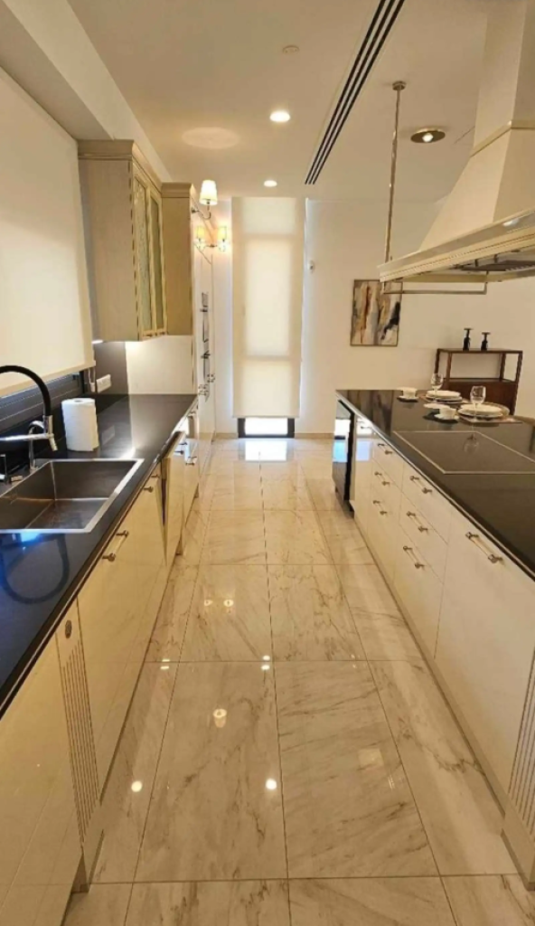4-Bedroom Villa (Ref: 2273) - photo 6