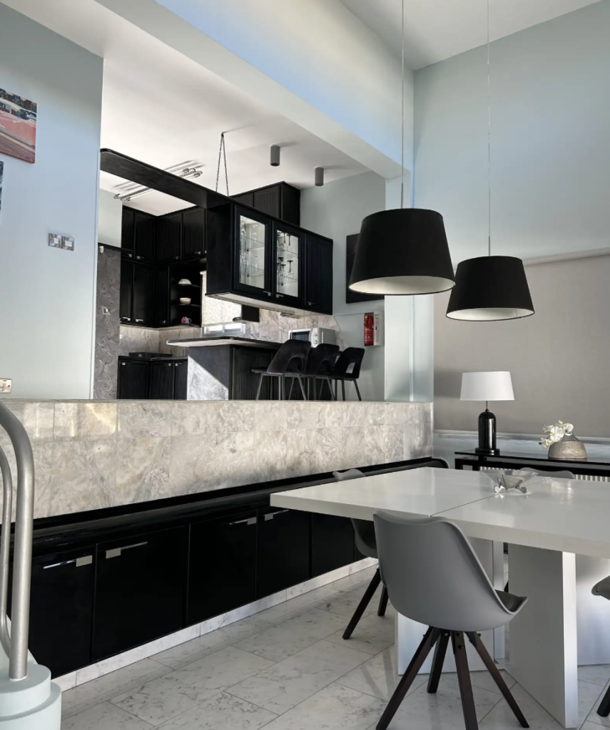 residential bulding for sale (Ref: 3712) - photo 4