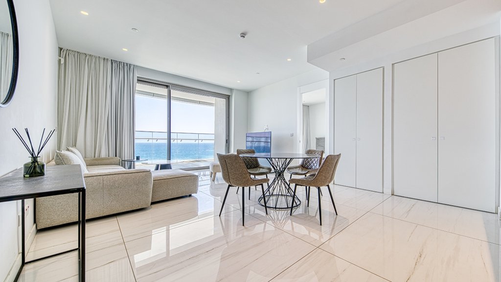 2 bedrooms apartment (Ref: 3827) - photo 1
