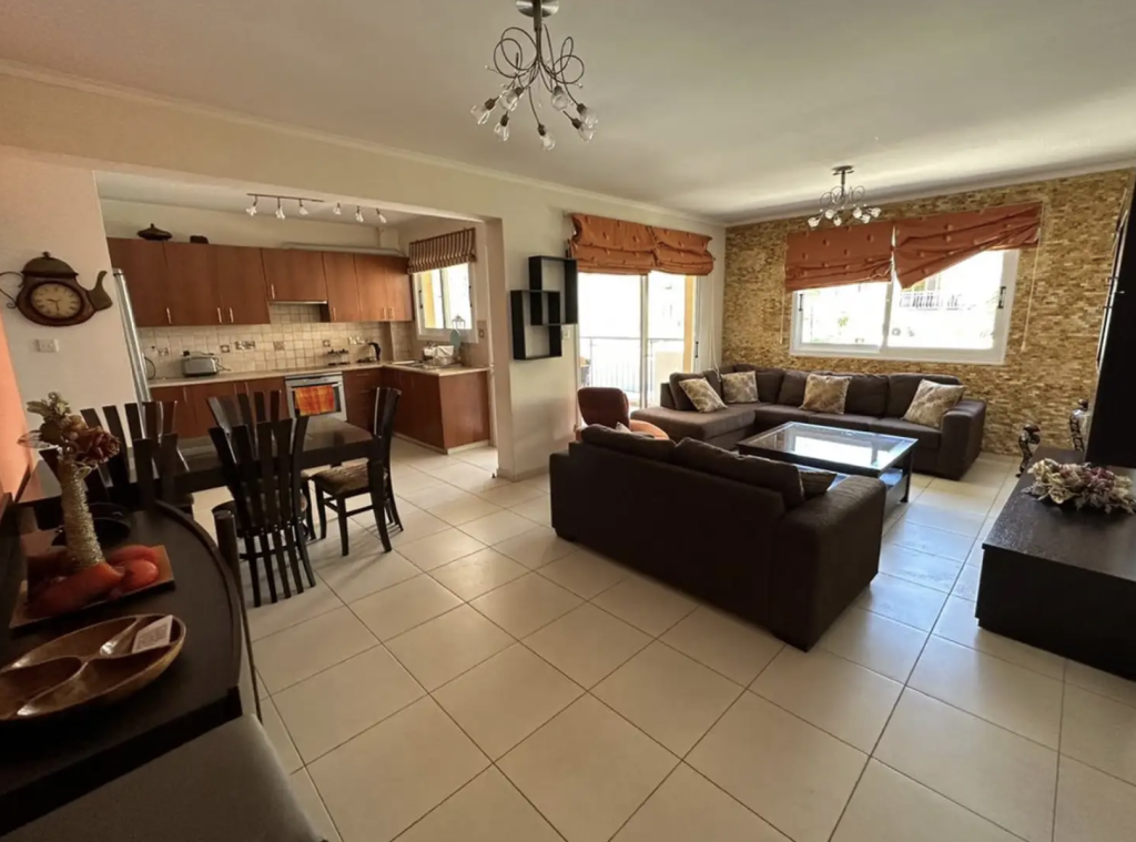 3-bedroom apartment (Ref: 3735) - photo 1