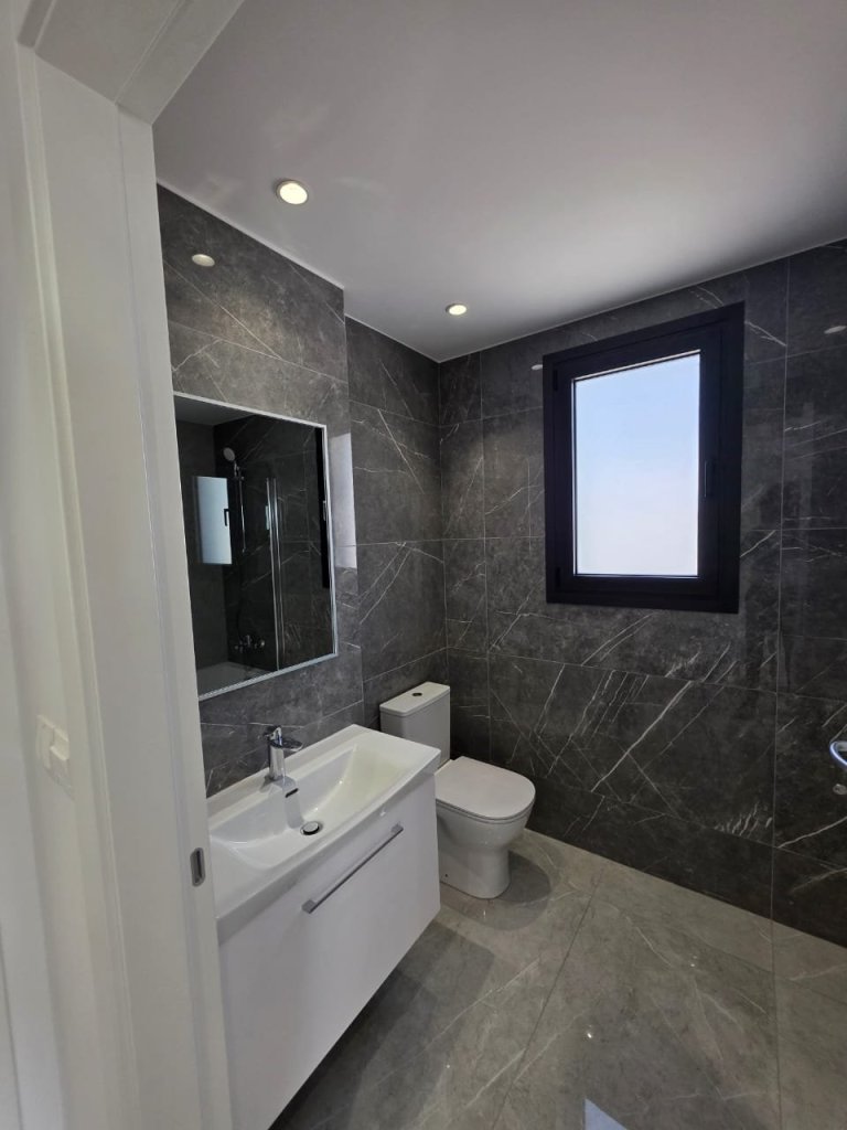 2-Bedrooms Apartment (Ref: 2295) - photo 8